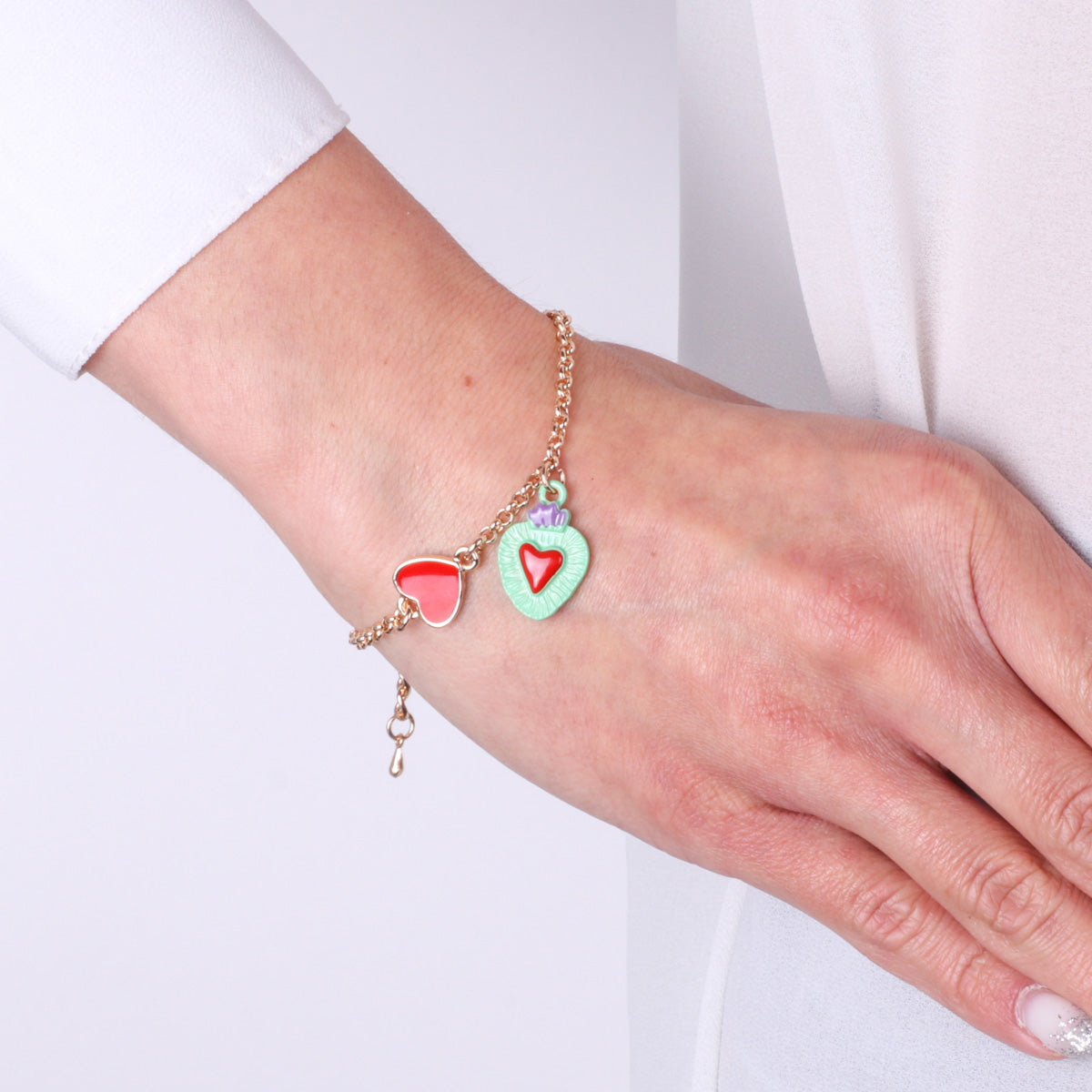 Bracciale in Metallo con cuore sacro colorato pendente