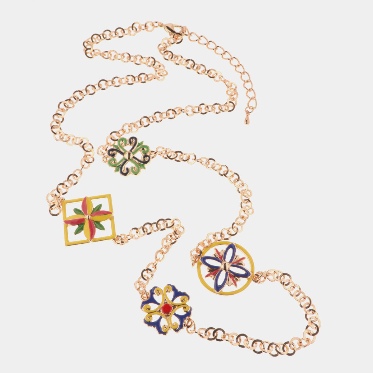 Collana in Metallo con dettagli in maiolica a fiore con smalti colorati